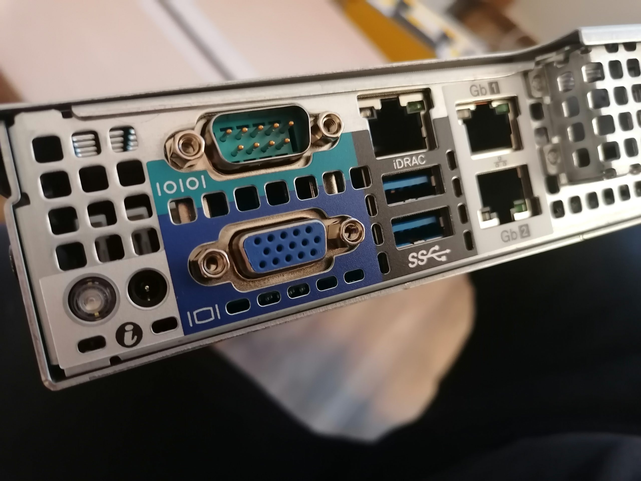 Dell Server Rueckseite
